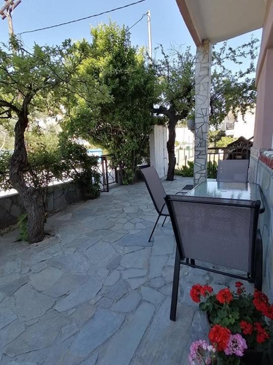 Sofia Guesthouse Nea Skioni Exterior foto